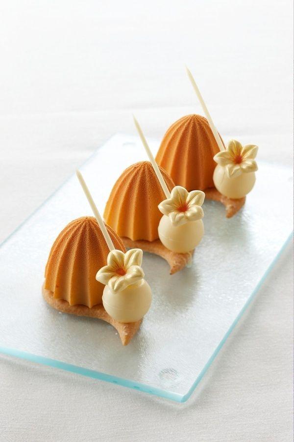 Golden Citrus Zest Euphoria Gateau
